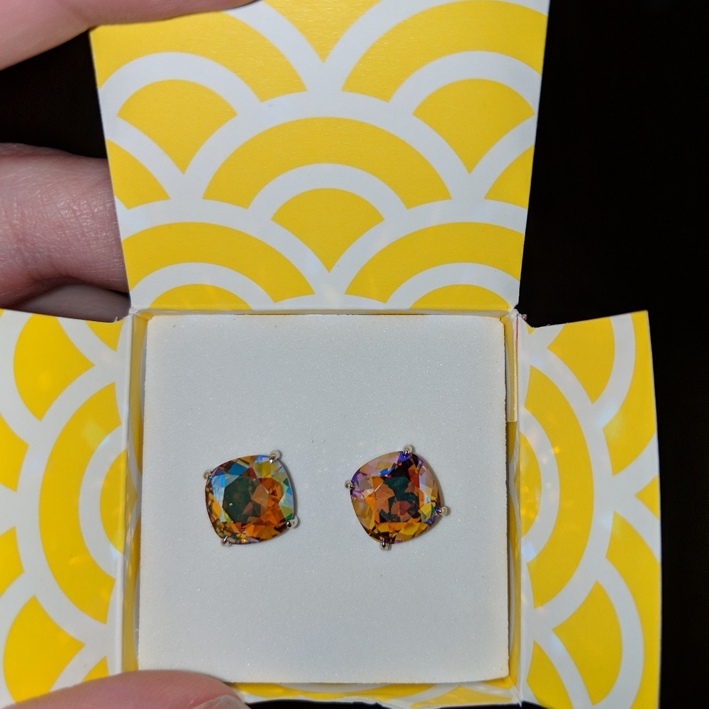 Earings